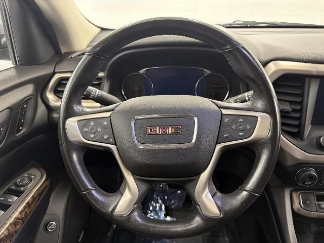 2021 GMC Acadia — detail view