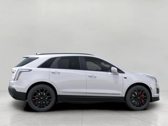 2026 Cadillac XT5 — detail view